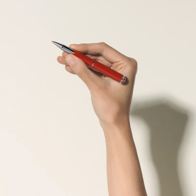 Montblanc Heritage Rouge et Noir „Baby” Sonderedition Rollerball in Korallenfarbe